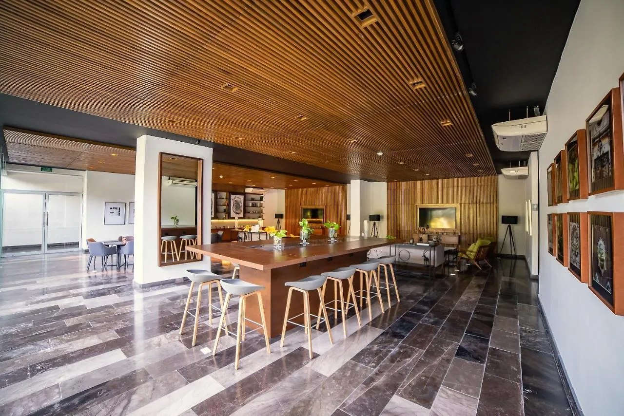 Apartment 87978 Deluxe And Unique 3Br Condo By The Harbor, Via Montejo Merida Mexico